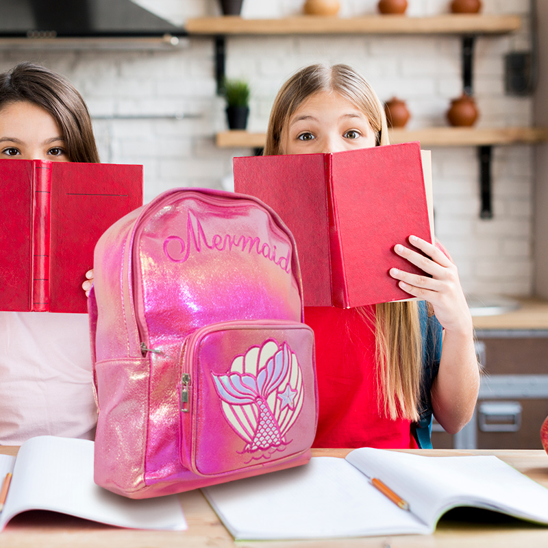 Mochila Con Diseño De Cola De Sirena Tornasol Paq. 3 Pzs. - Image 4